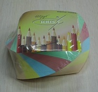 Блок для записей KRIS 9*9*4,5 спираль цветная